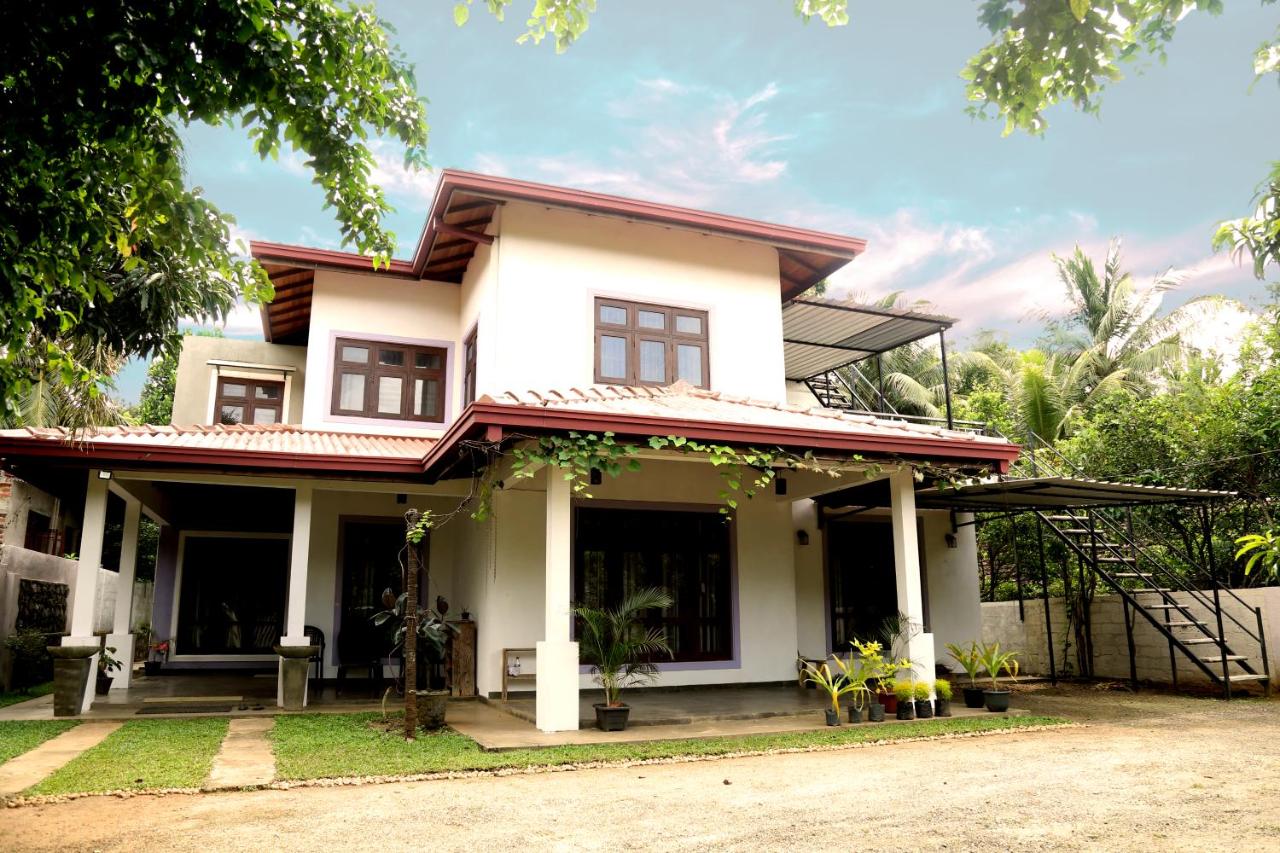 Seasons Villa Sigiriya, Sri Lanka - Chambres d’hôtes