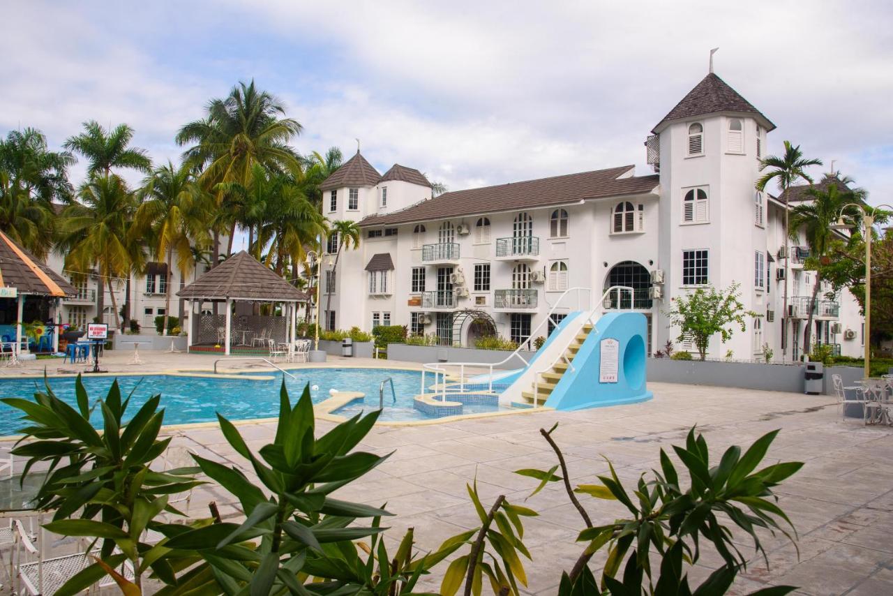 Czar's Oasis Apt B27 @ Ocho Rios - Ferienwohnung