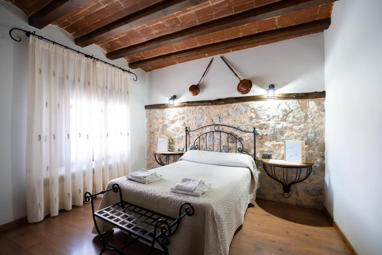 Two-Bedroom Apartment (Jiloca)
