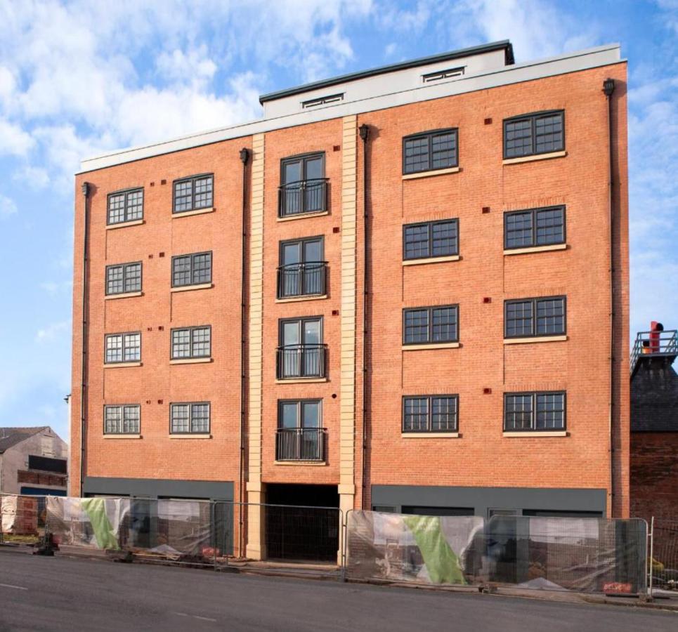Stunning Flat in Hull's Vibrant Fruit Market & Marina - Ferienwohnung