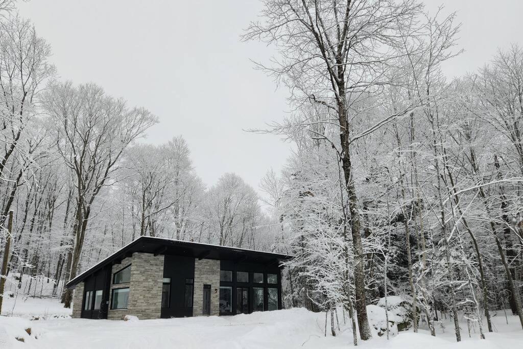 B&B Lac-Supérieur - Chalet FEU en pleine nature à Tremblant. - Bed and Breakfast Lac-Supérieur