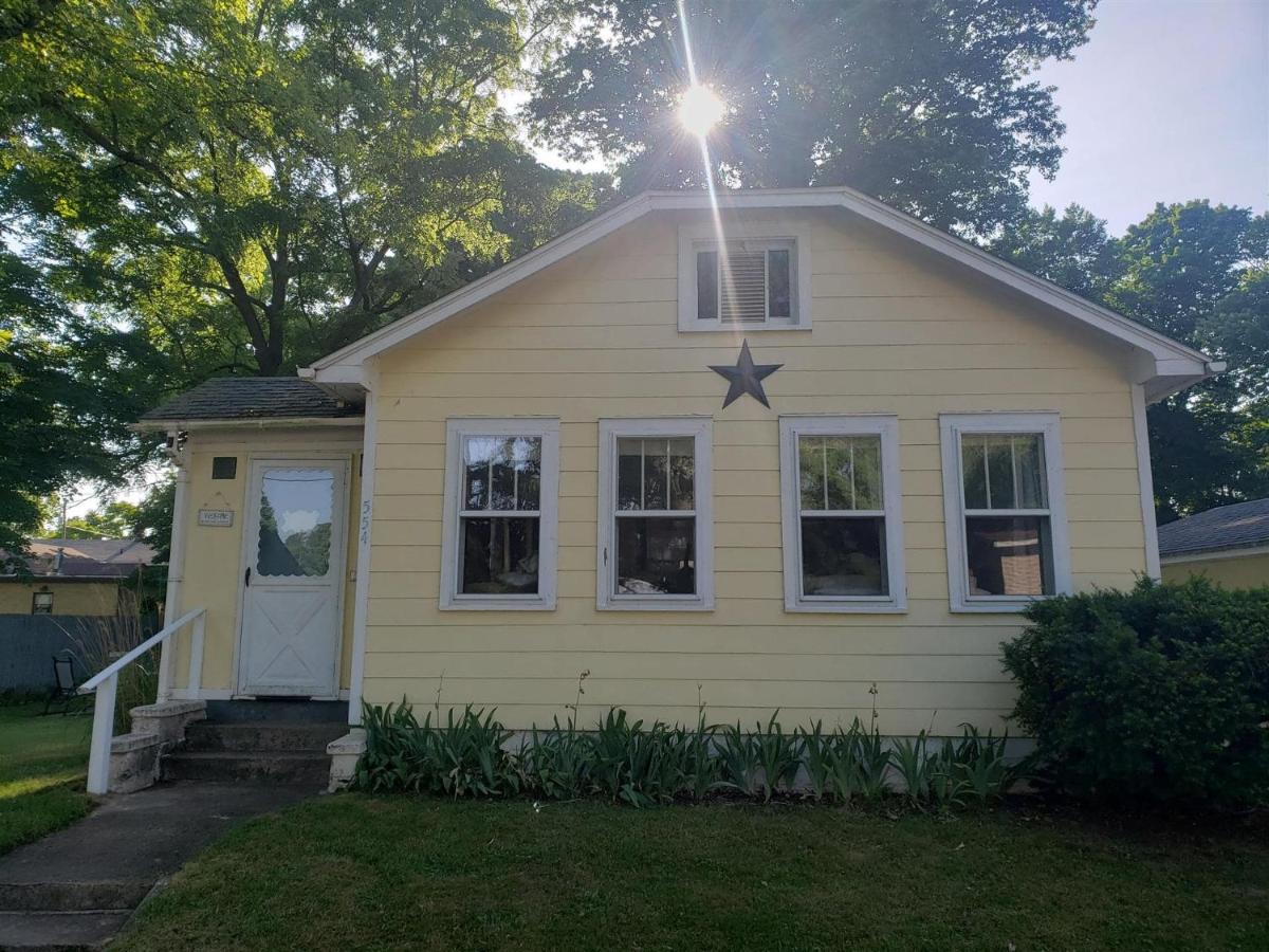 Experience South Haven - Little Yellow Cottage - Chambres d’hôtes