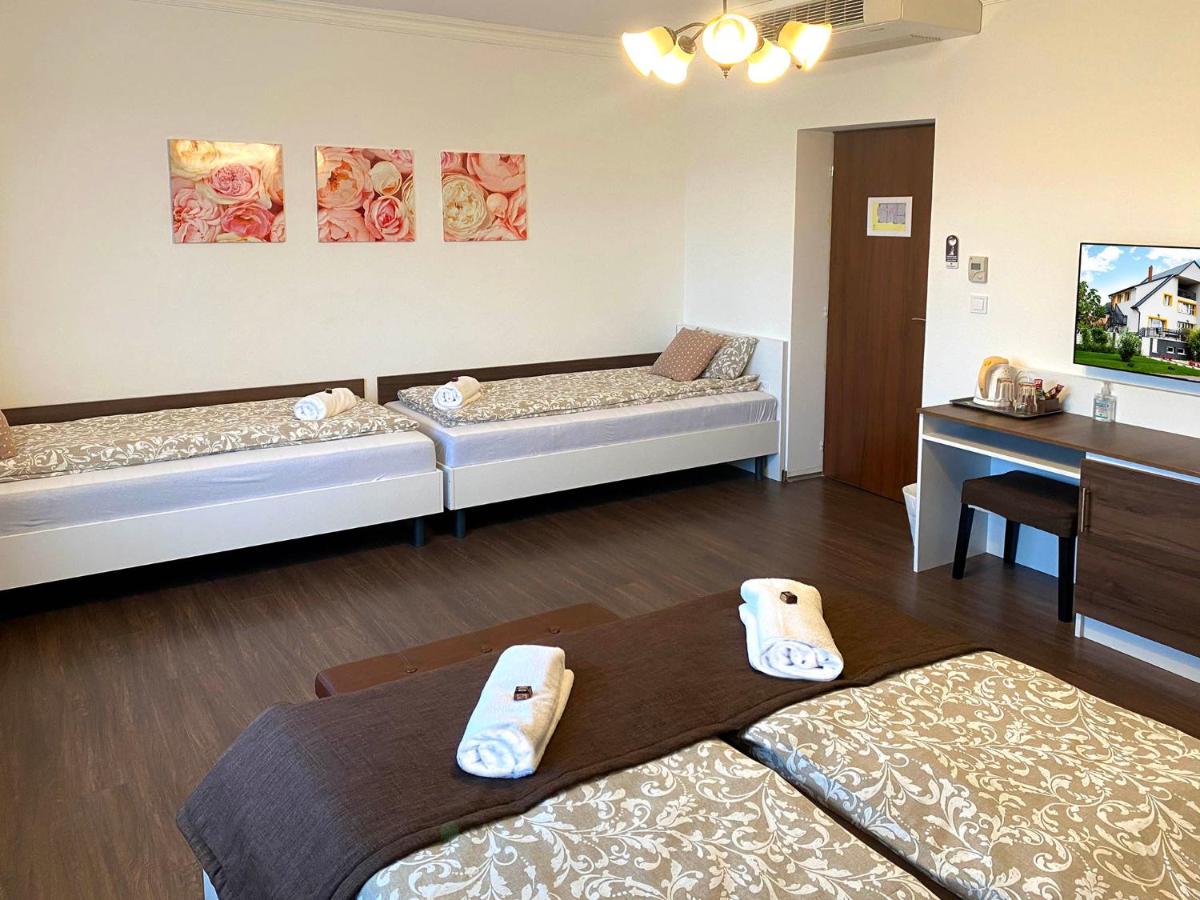 Familienzimmer mit eigenem Bad