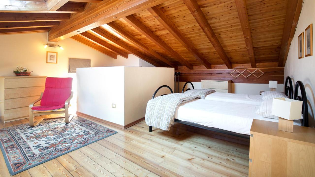 One-Bedroom Apartment (4 Adults) - Split Level