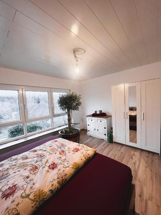 Frisch renovierte Ferienwohnung in ruhiger Lage - B&B