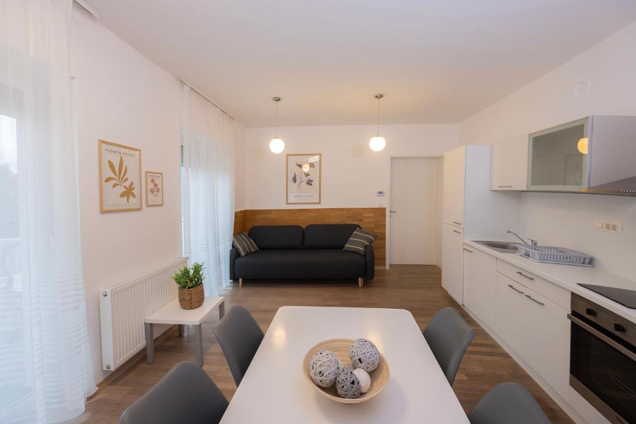 Apartamento de 1 dormitorio con terraza