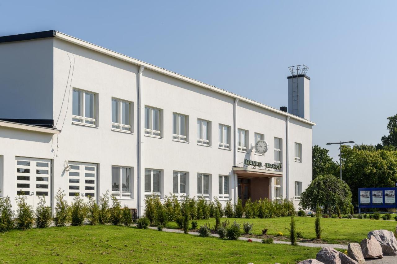 Hangon Asema 5 - yksiö terassilla, ei yhtään porrasta - Chambres d’hôtes
