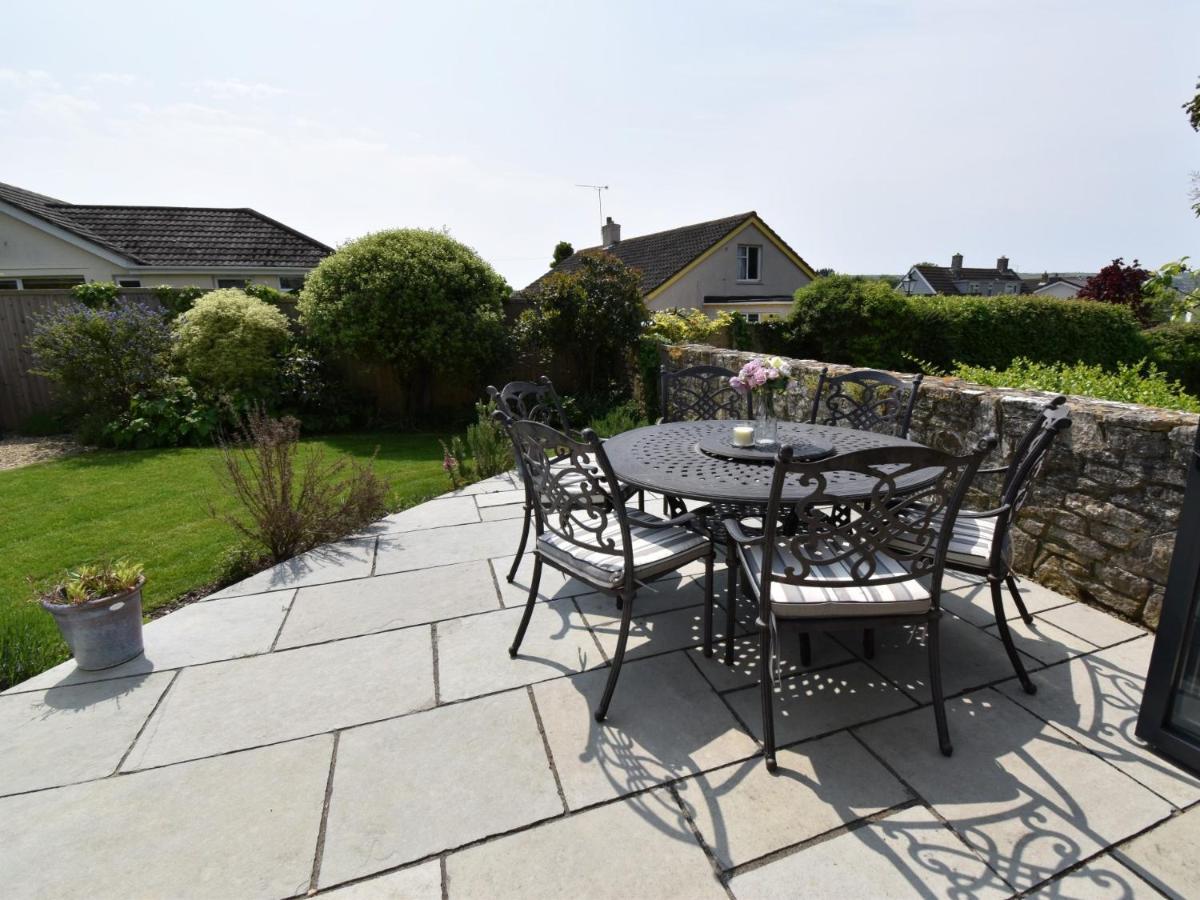 3 Bed in Swanage 79405 - B&B