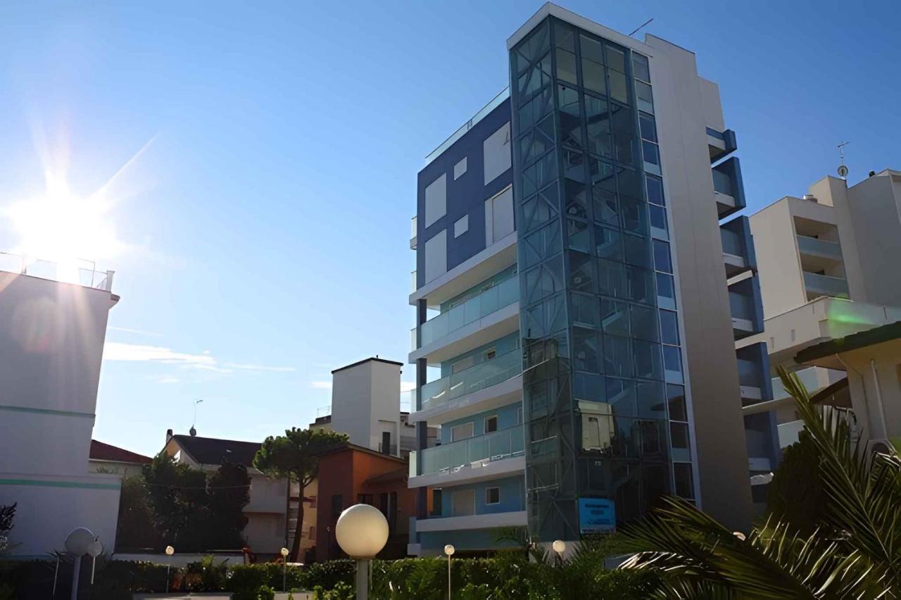 Apartment in Lignano Sabbiadoro 21778 - B&B