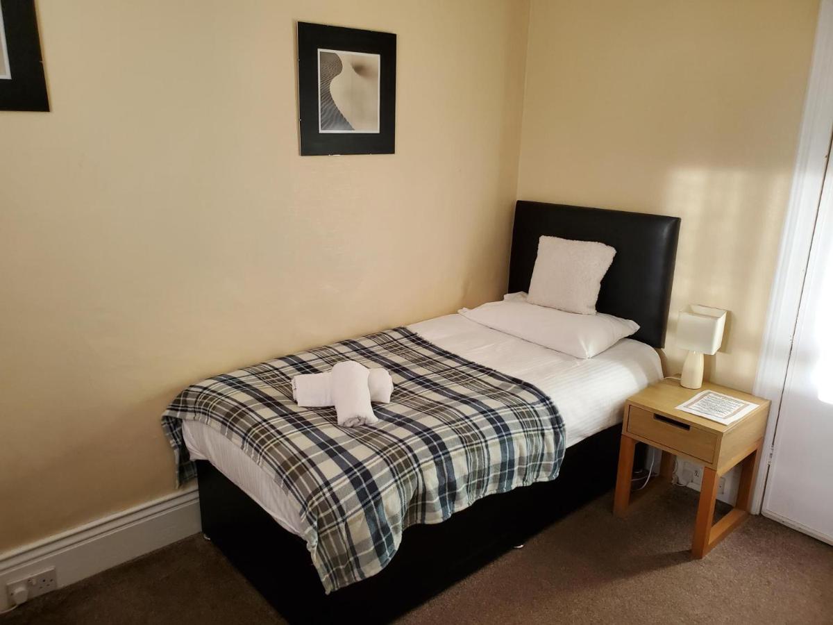 Budget Single Room