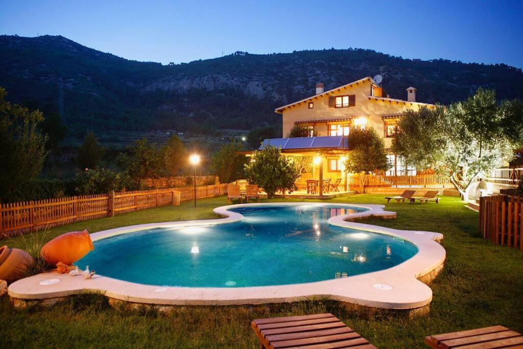 B&B Canyelles - La Ginesta Rural, cerca de Sitges - Bed and Breakfast Canyelles