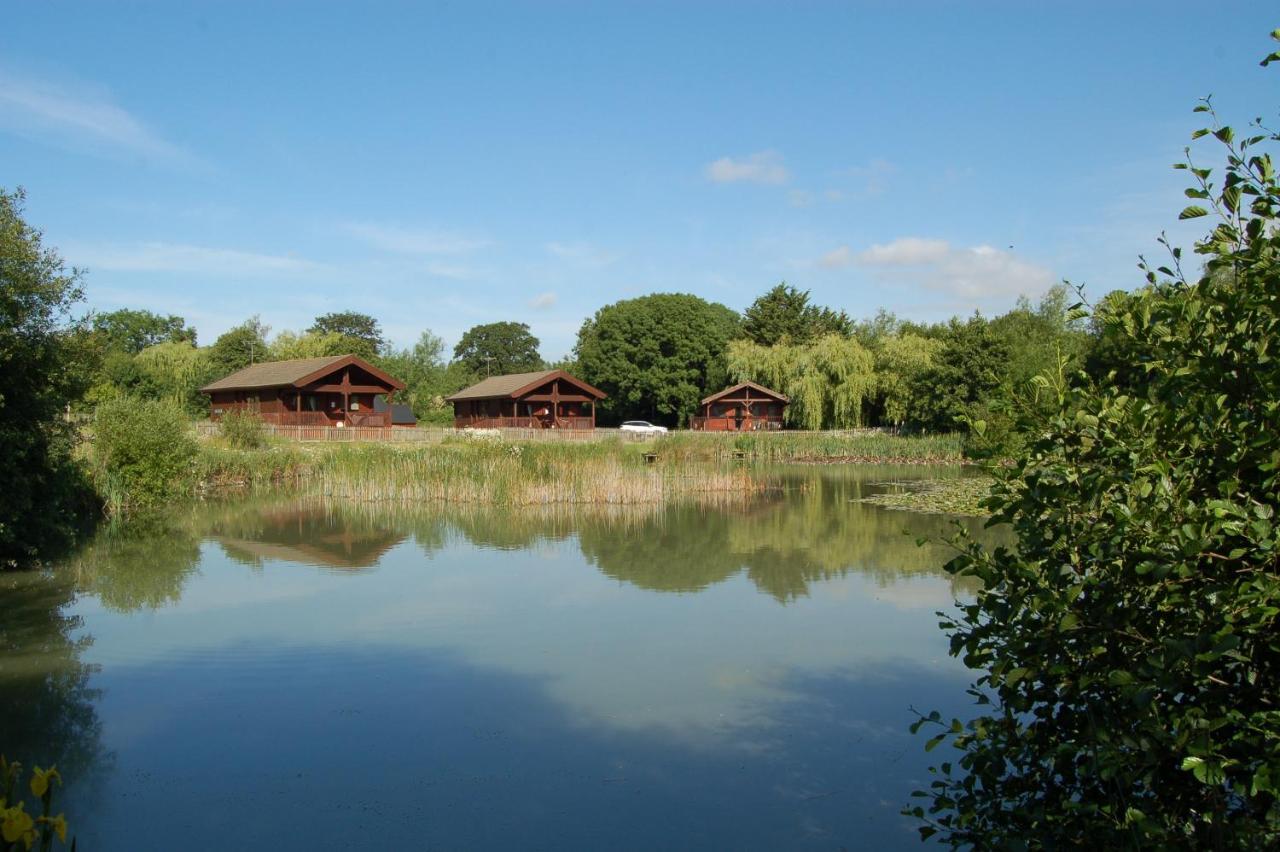 B&B North Perrott - Watermeadow Lakes & Lodges - Bed and Breakfast North Perrott