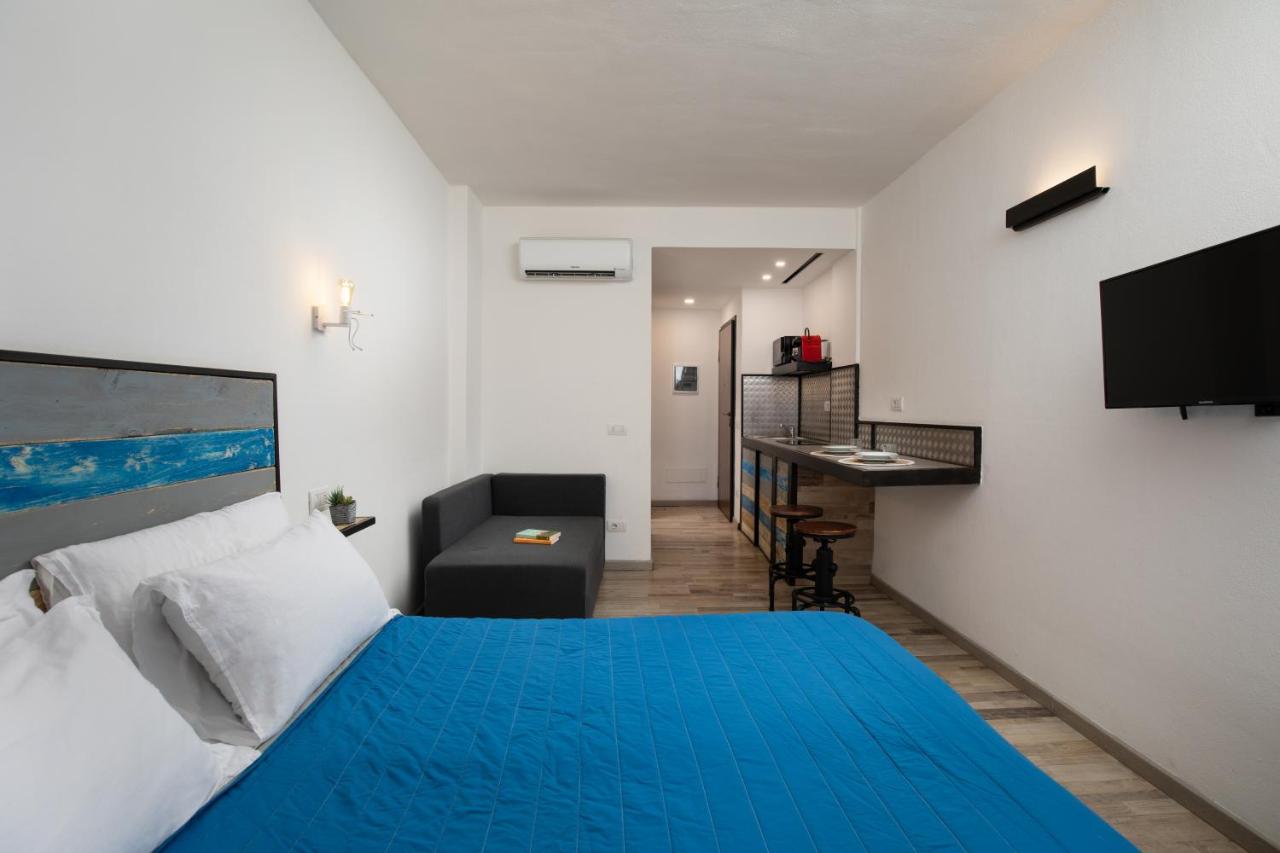 B&B Olbia - OlbiaLoft - Bed and Breakfast Olbia