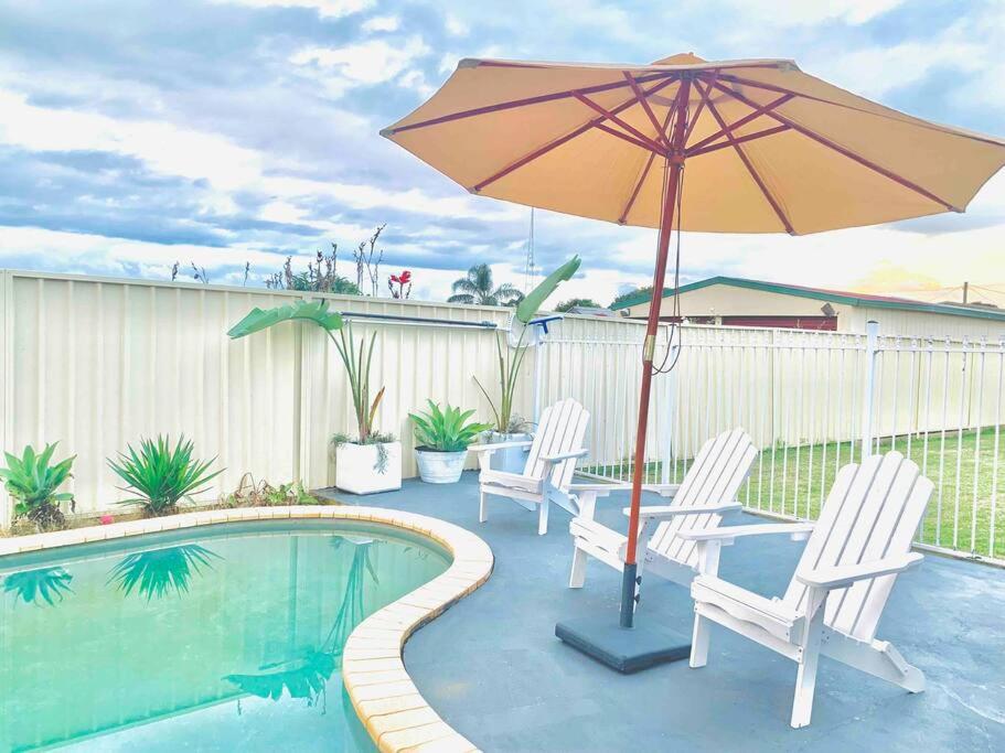 B&B Cessnock - Sirena Hunter Valley- Swimming Pool - Bed and Breakfast Cessnock