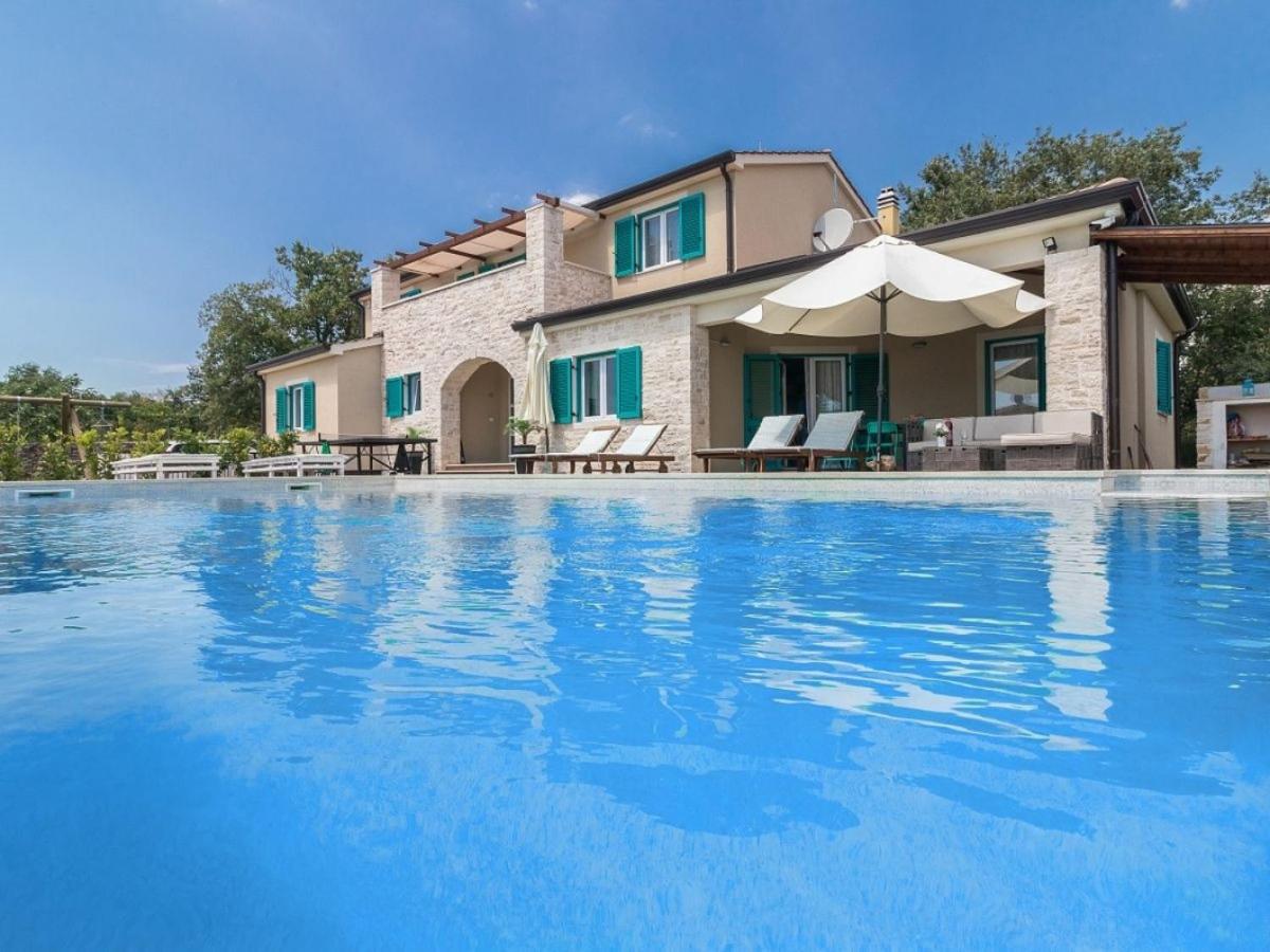 Villa Martha in Central Istria with private pool - wellness & table tennis for 12 persons - B&B