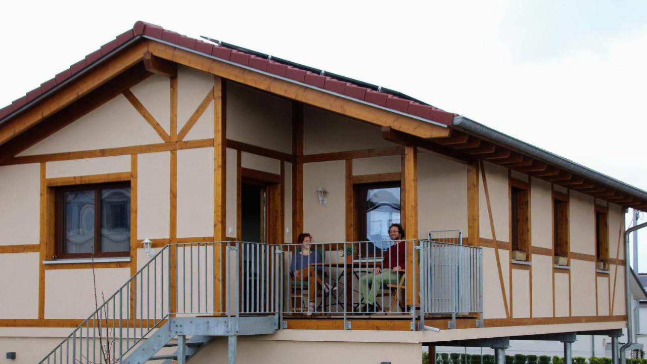 B&B Bischoffingen - Chalet Charmant-Santelmann - Bed and Breakfast Bischoffingen