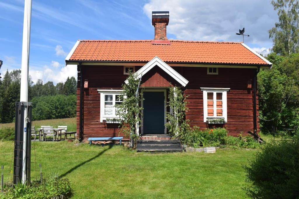 B&B Ludvika - Charming renovated seventeenth century cottage - Bed and Breakfast Ludvika