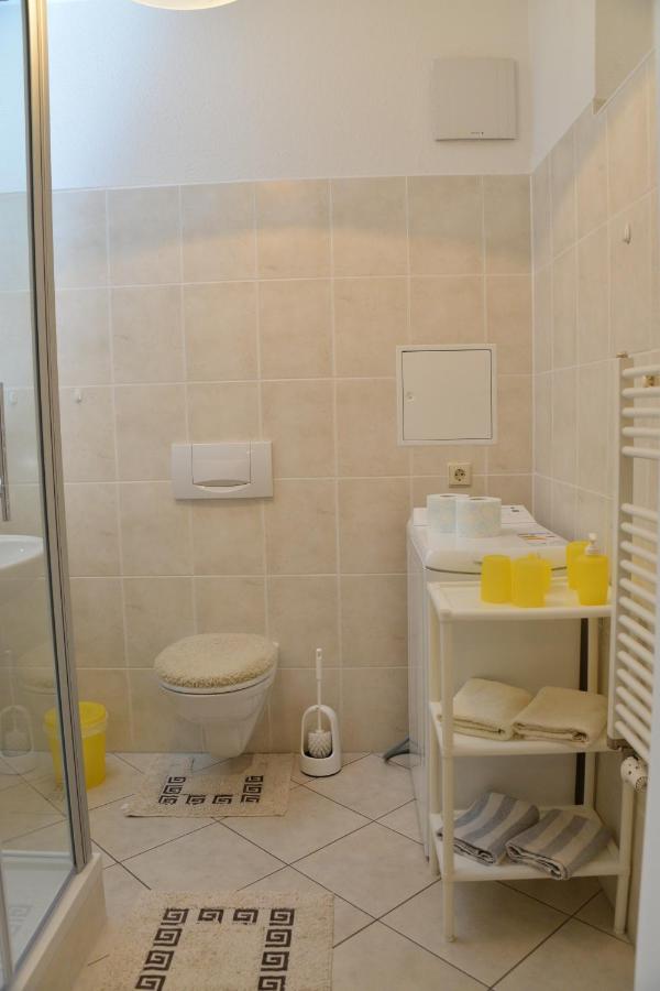 Apartment mit Dusche