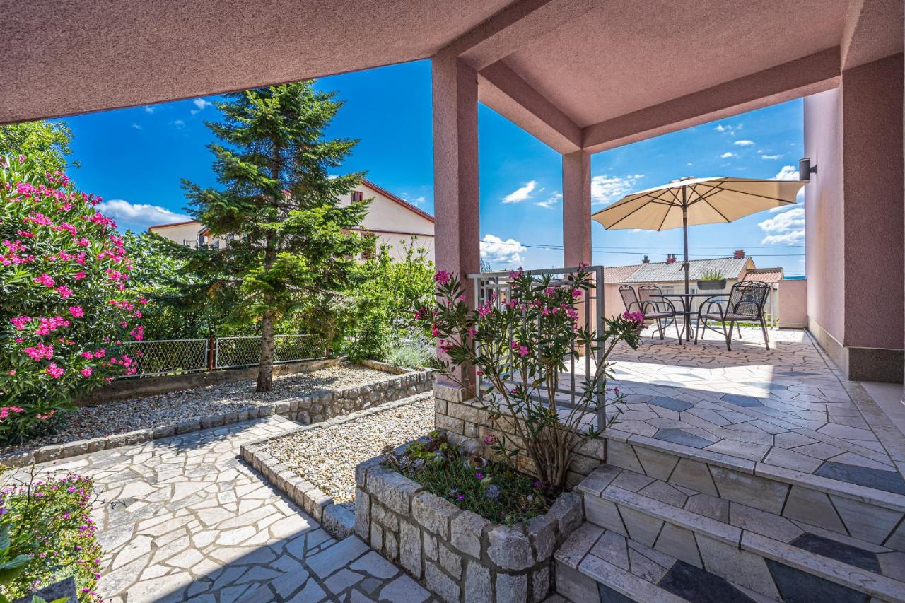 B&B Crikvenica - Apartments ALEXIS - Bed and Breakfast Crikvenica