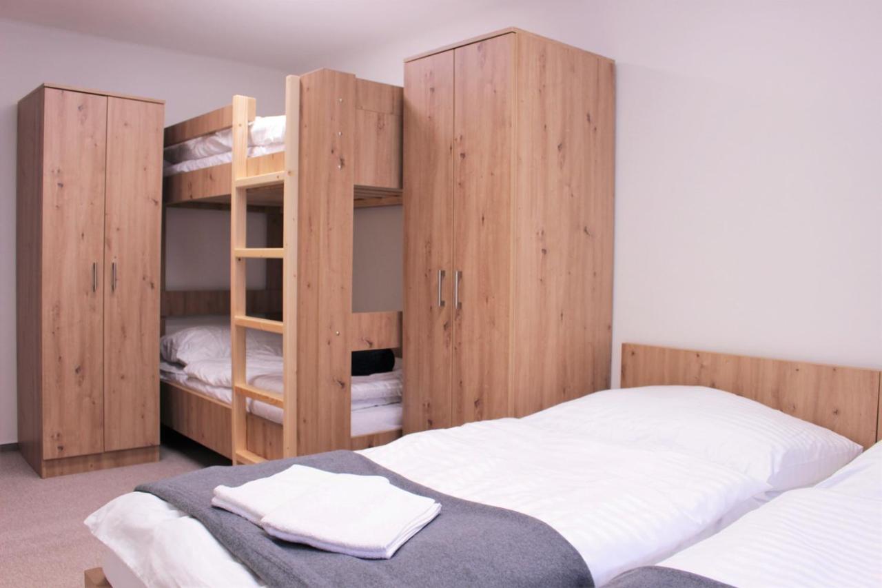Quadruple Room with Private Bathroom