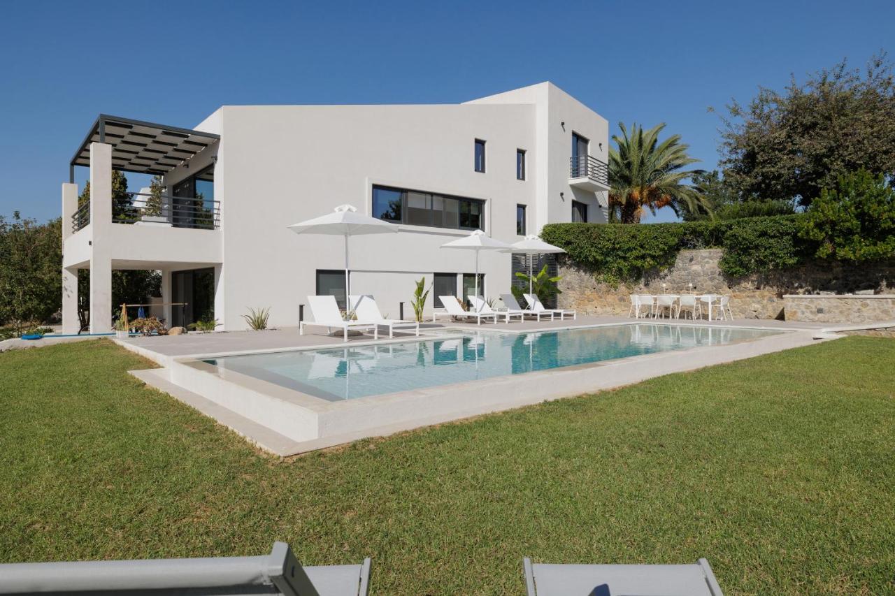 Myrtia - Luxury Hidden Gem - B&B Grevedianá