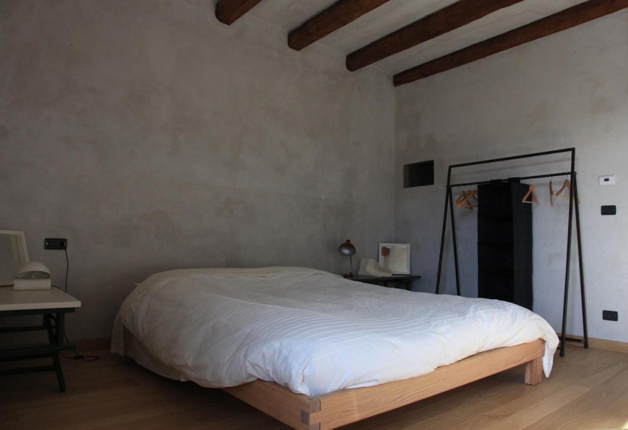 Deluxe Double Room with Private Bathroom
