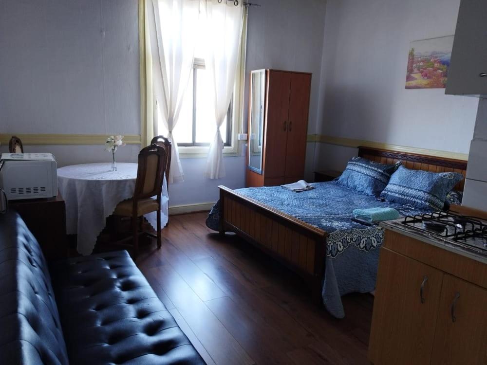Hostal Estación Recreo - B&B
