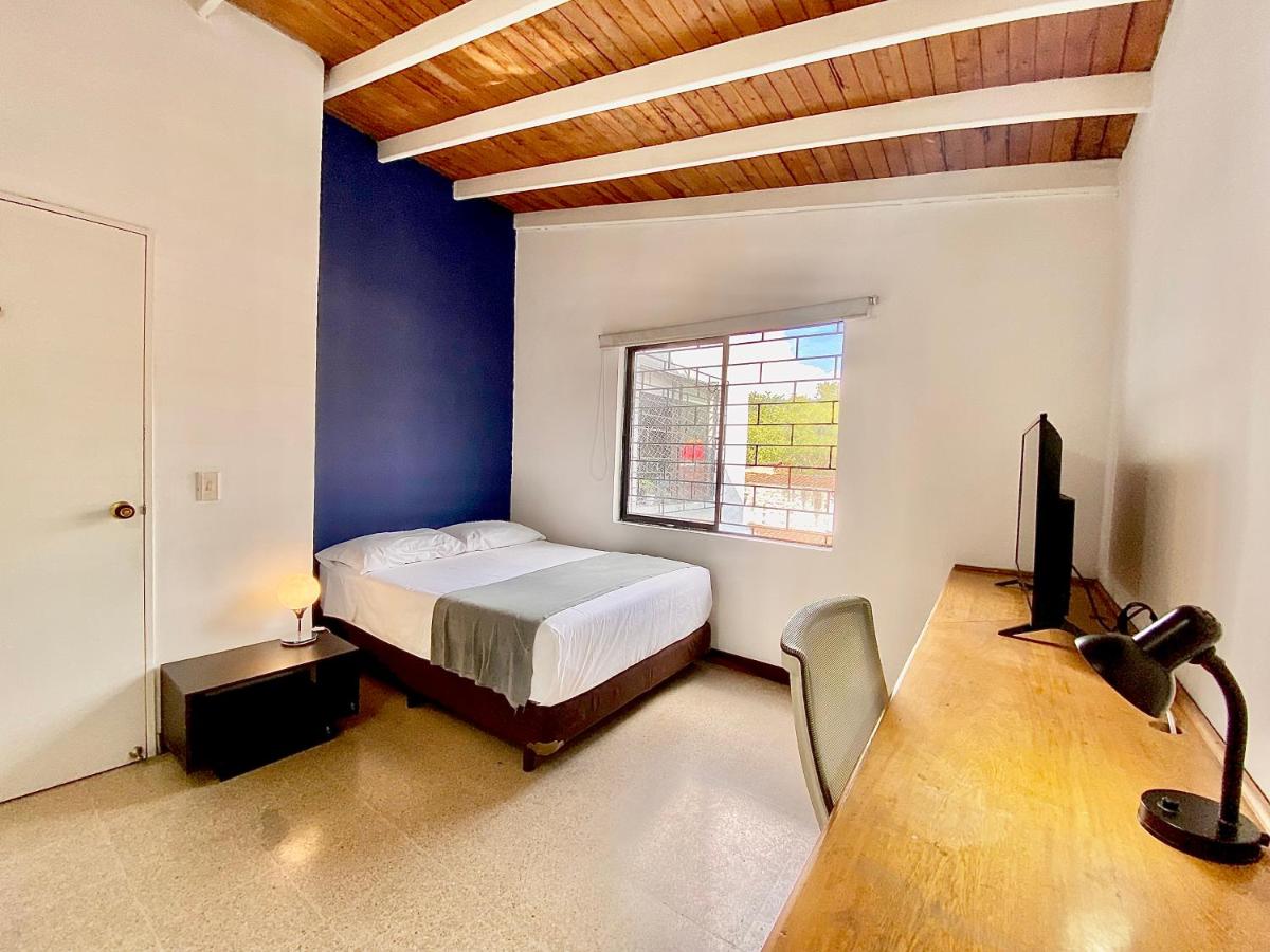 Chambre Double avec Salle de Bains Commune
