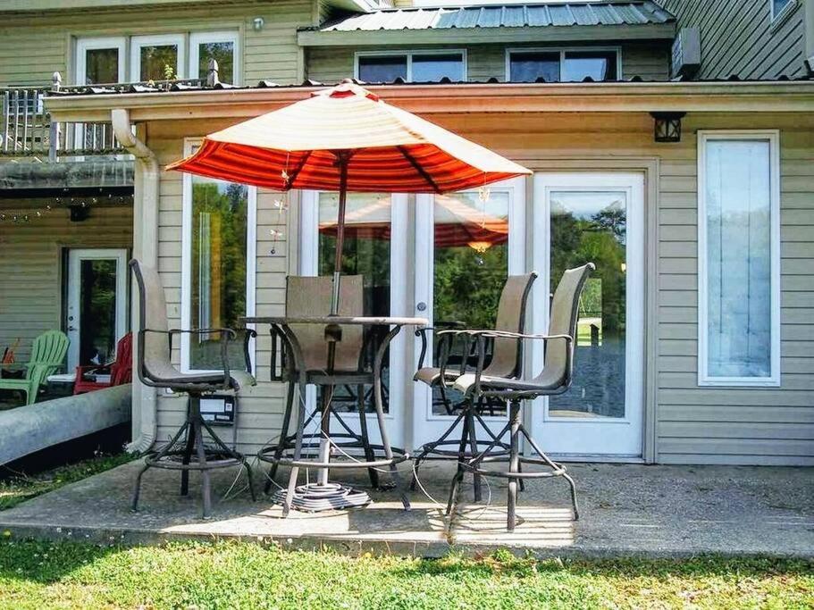 Lakefront Casita - Perfect for couples or families - B&B Hot Springs