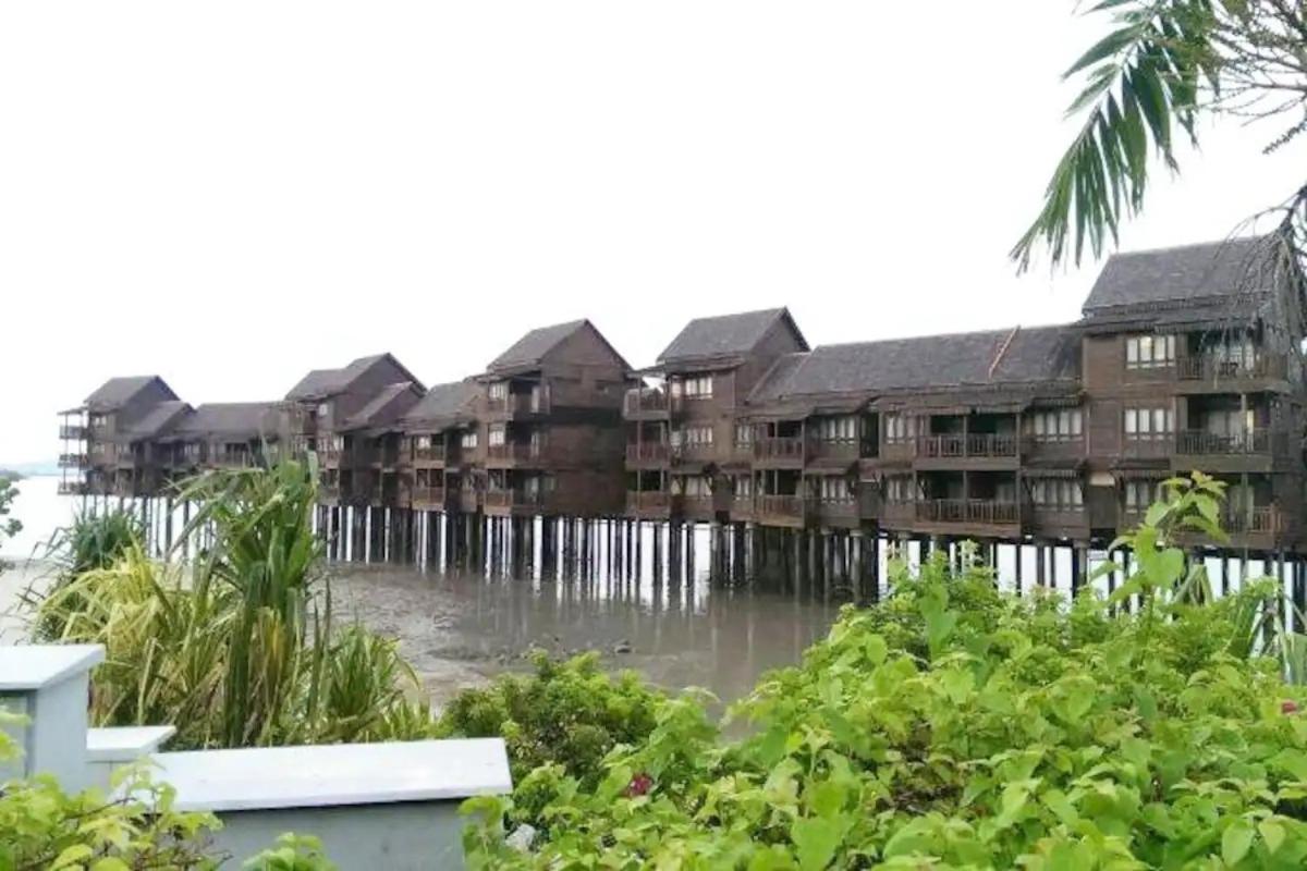 Renovated 2 Bedroom Seavilla for 6pax - B&B