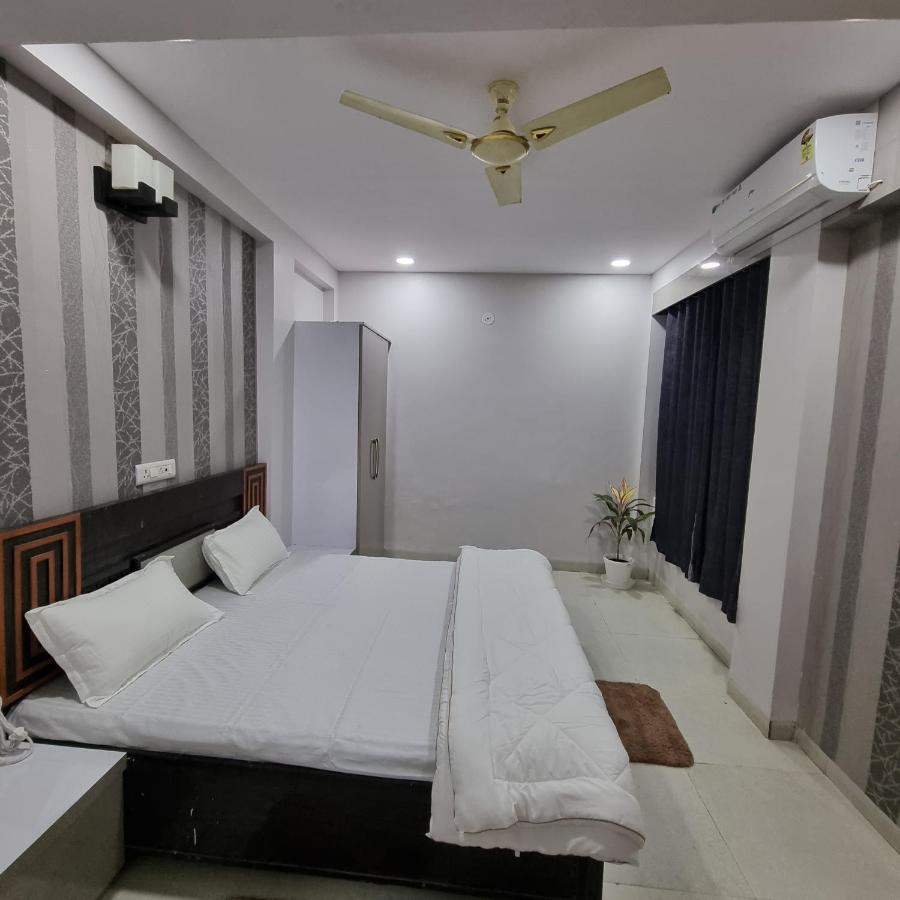 Leela Homestay Indore - Jasmine - One BHK luxury apartment - B&B Indore