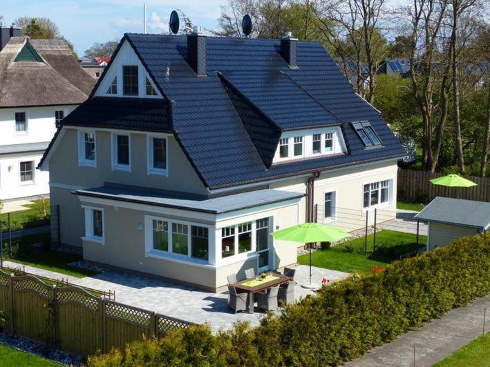 Godehus 2, exquisite Ferienwohnung für 2 Personen in Zingst - B&B Zingst