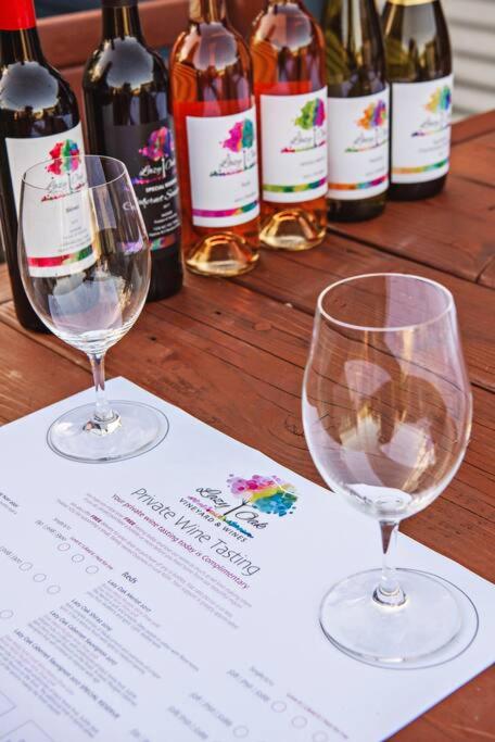 The Orange Door Mudgee -a spacious home in town - Ferienwohnung Mudgee