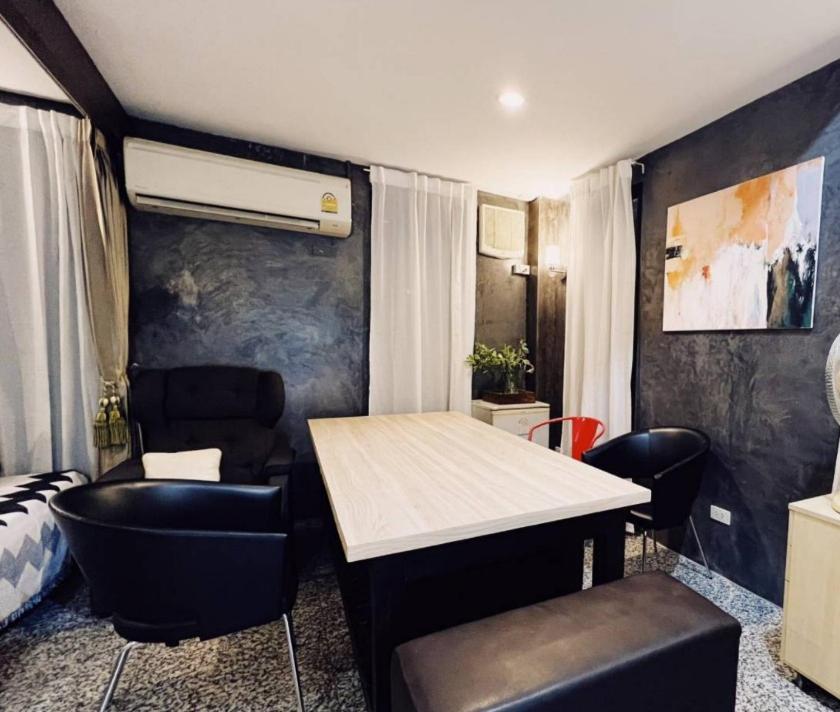 Old Town- mimi cozy studio *70 SQM good for family - B&B Bangkok