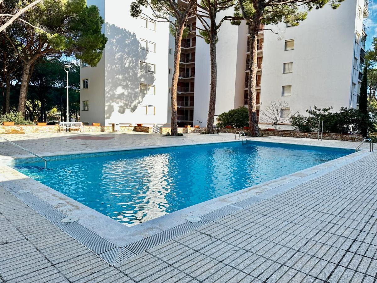 Apartamento con piscina y vistas al mar - B&B Pals