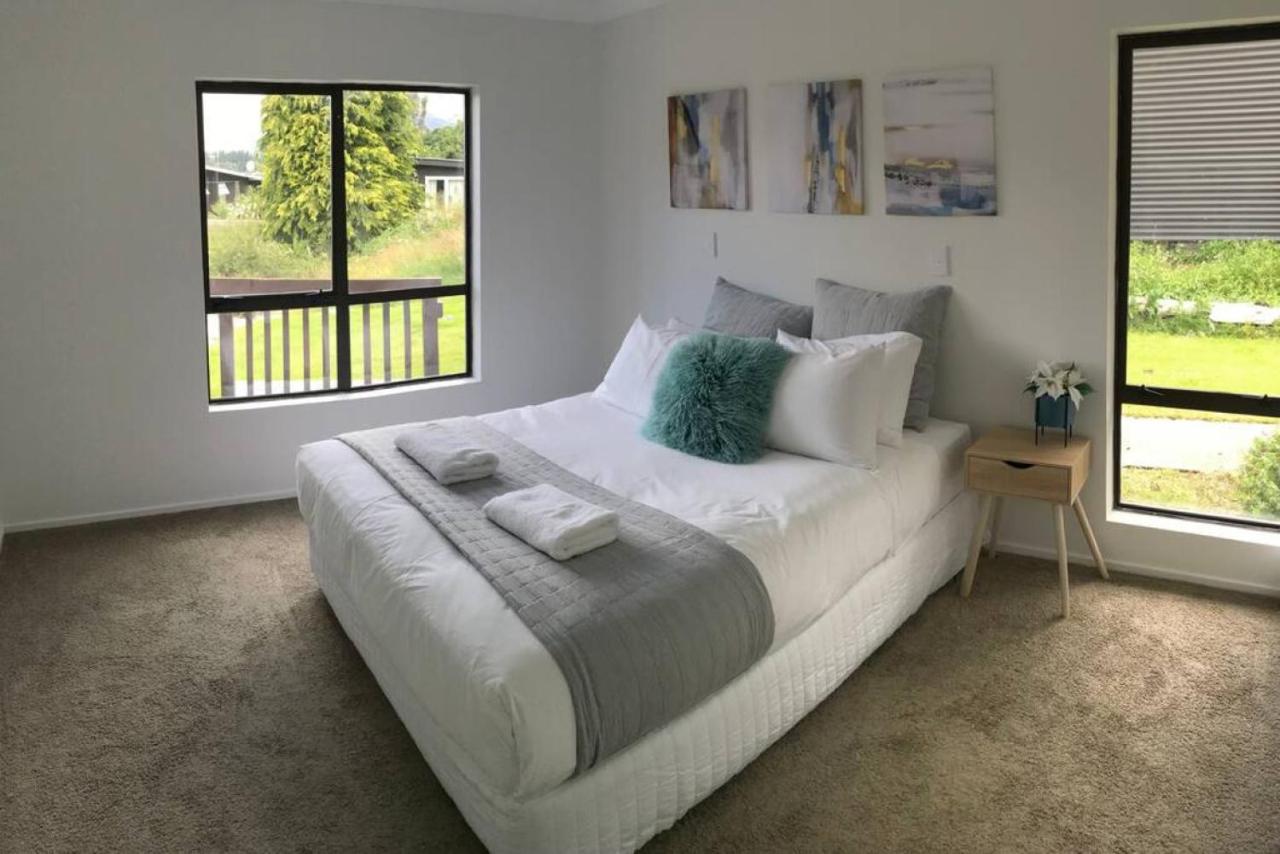 Central Getaway Walk to town - B&B Queenstown