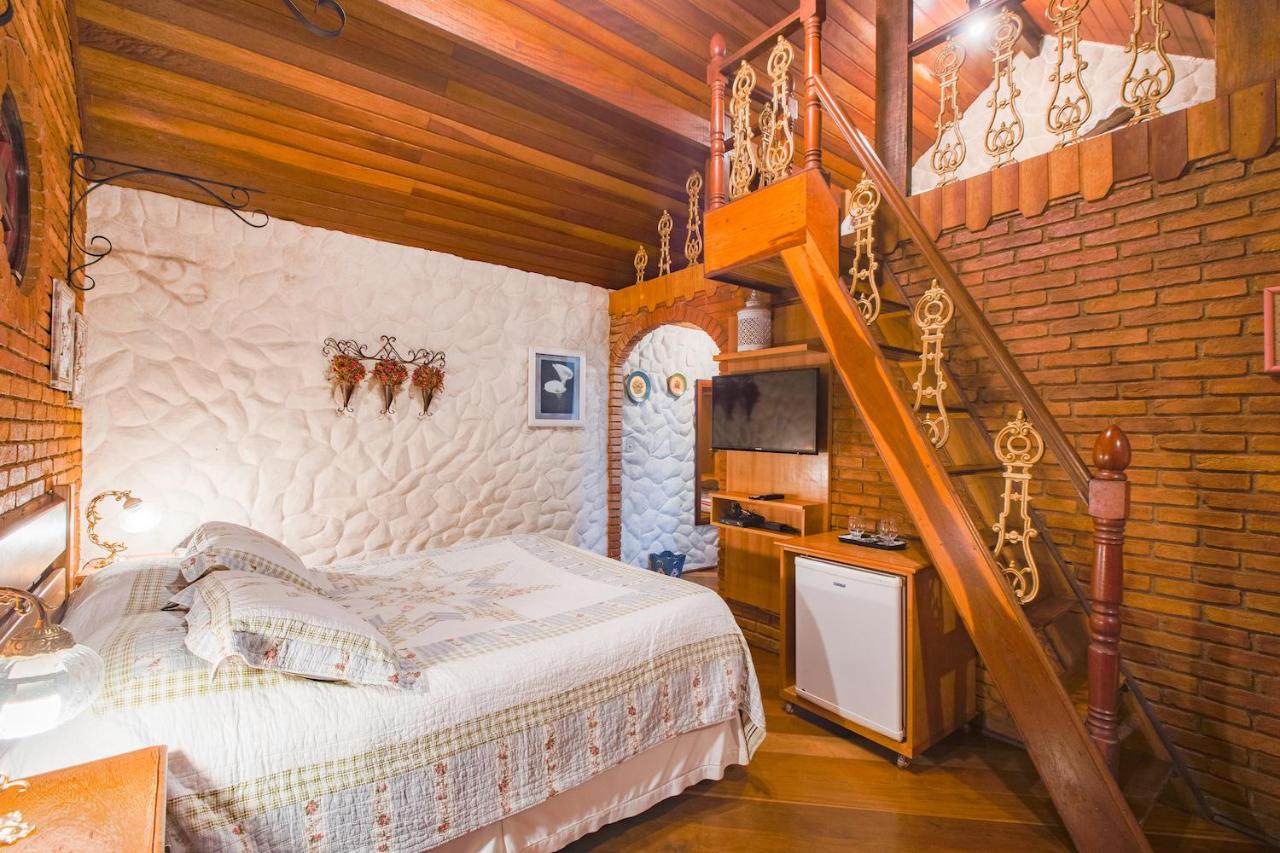 Chalet mit einem Whirlpool