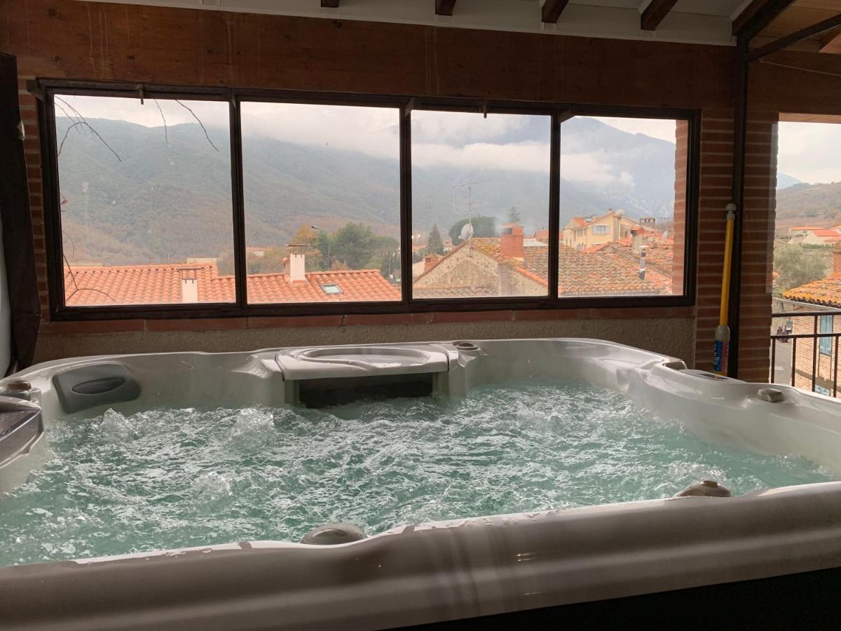 Maison de caractère avec jacuzzi entre mer et montagne à Espira de Conflent - Ferienwohnung