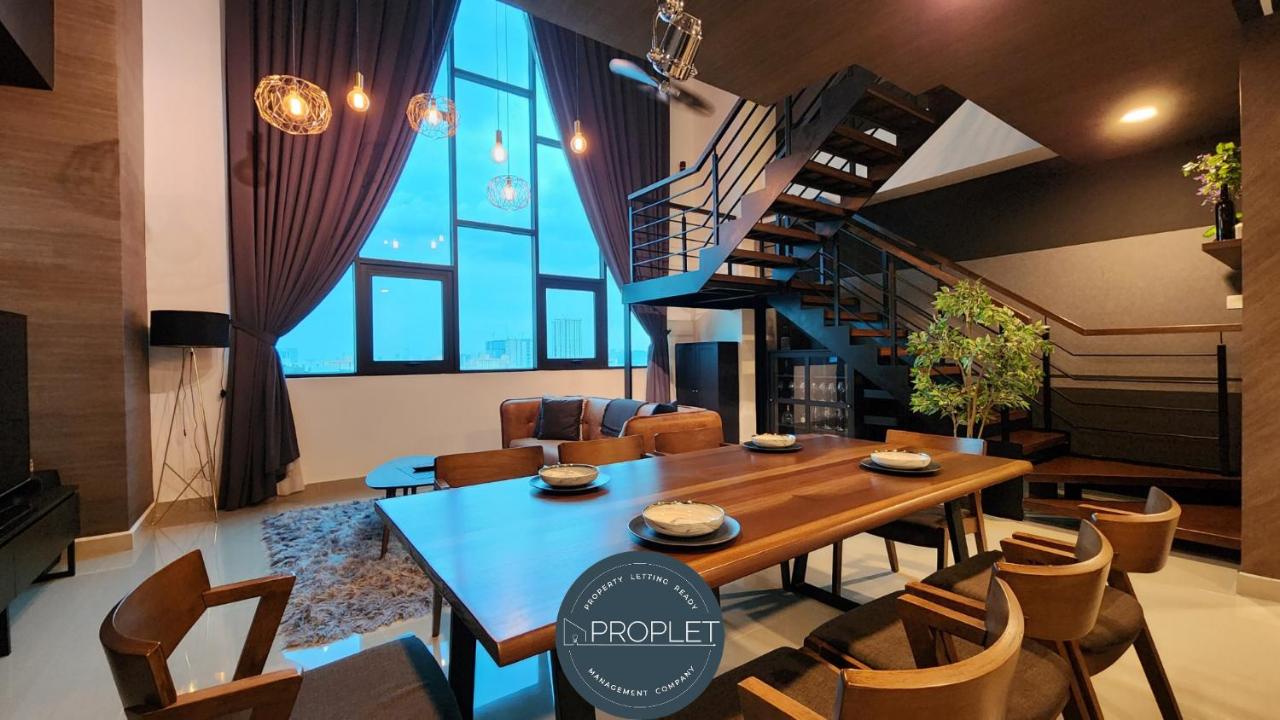 Luxury Duplex Suite 4 pax Netflix Wifi Selayang KL - B&B Batu Caves