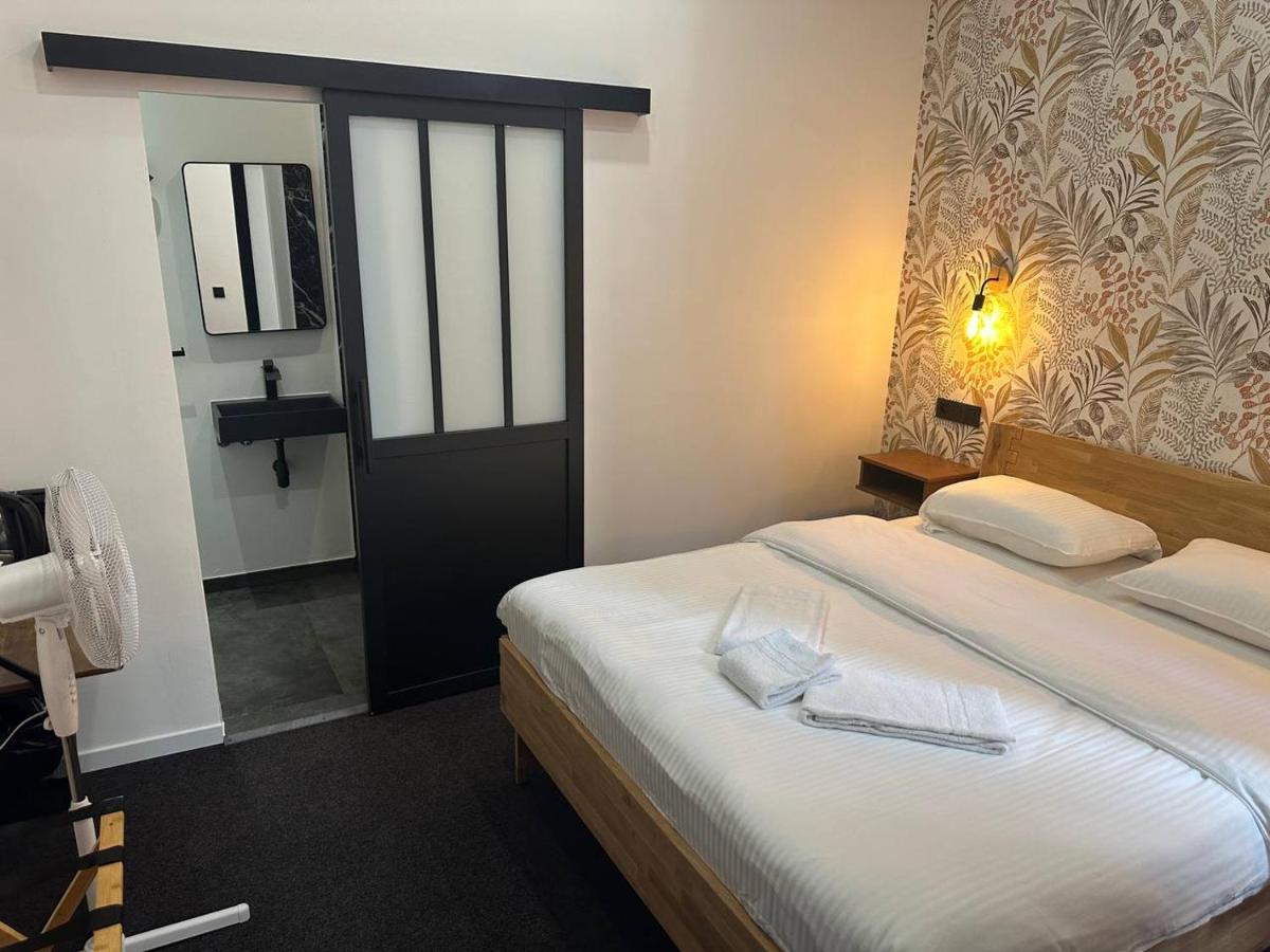 Doppelzimmer mit eigenem Bad