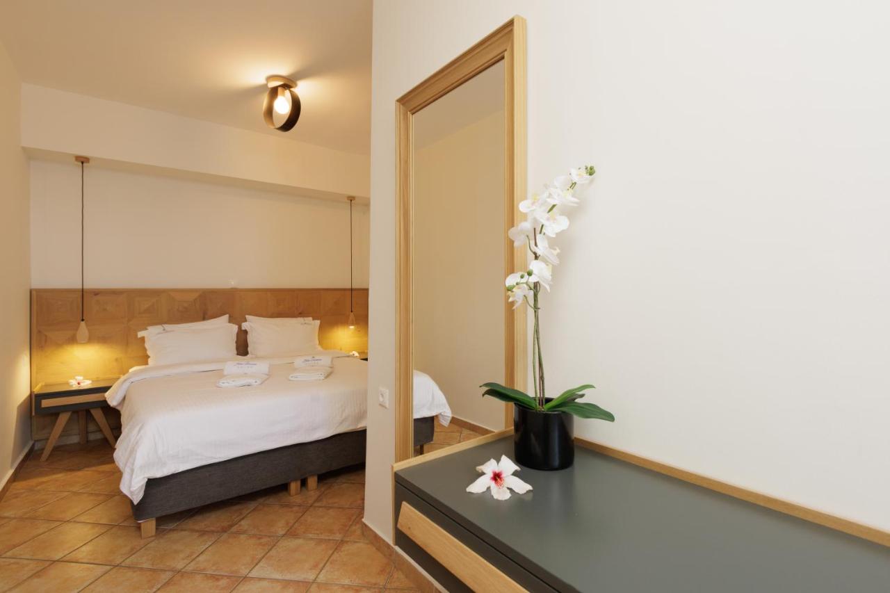 Deluxe Suite with Sea View