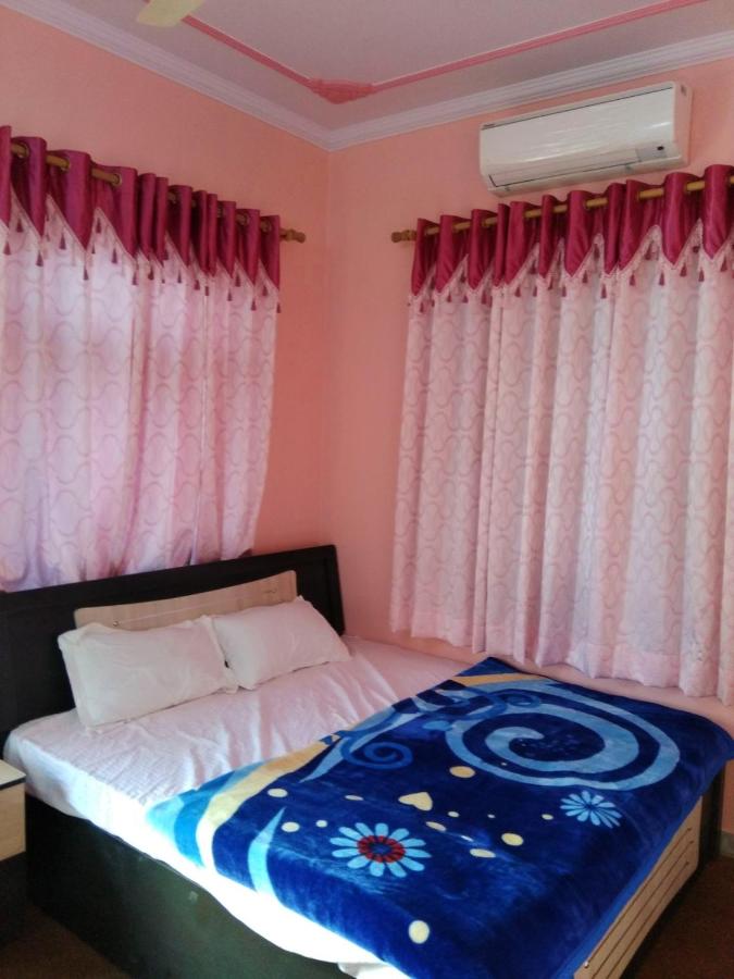 B&B Jaipur - Hotel zamarrud palace - Bed and Breakfast Jaipur