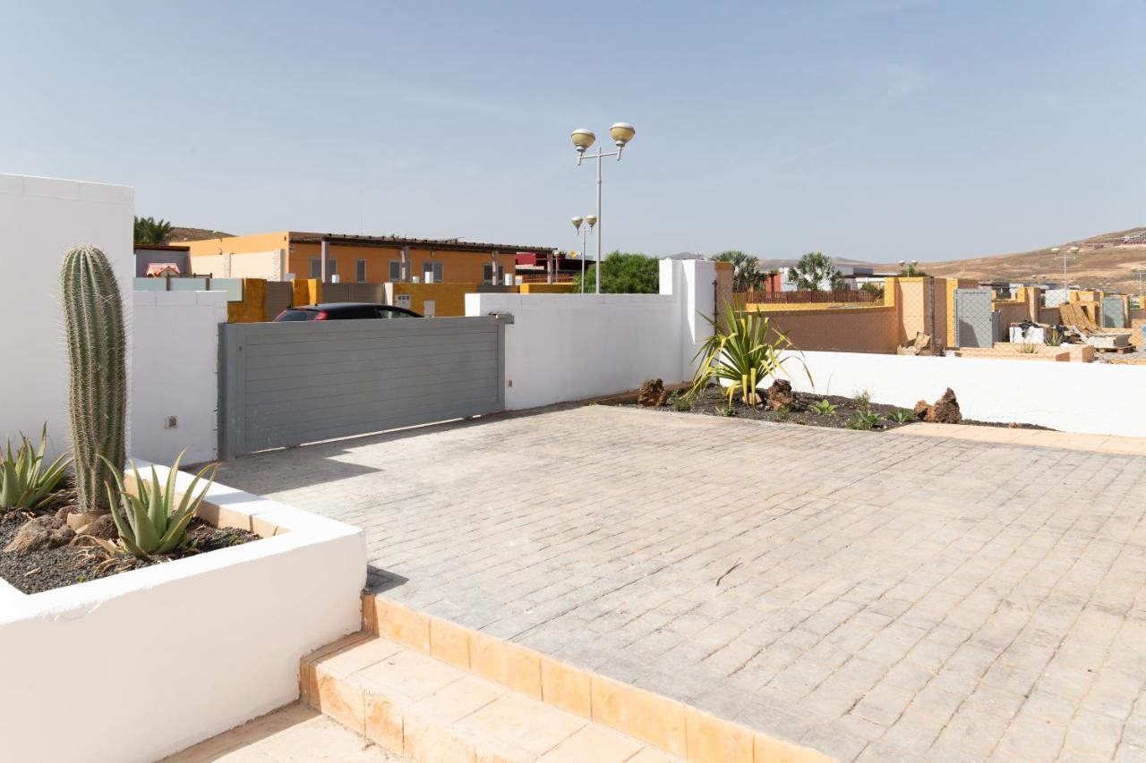 Ereza White Homes - B&B
