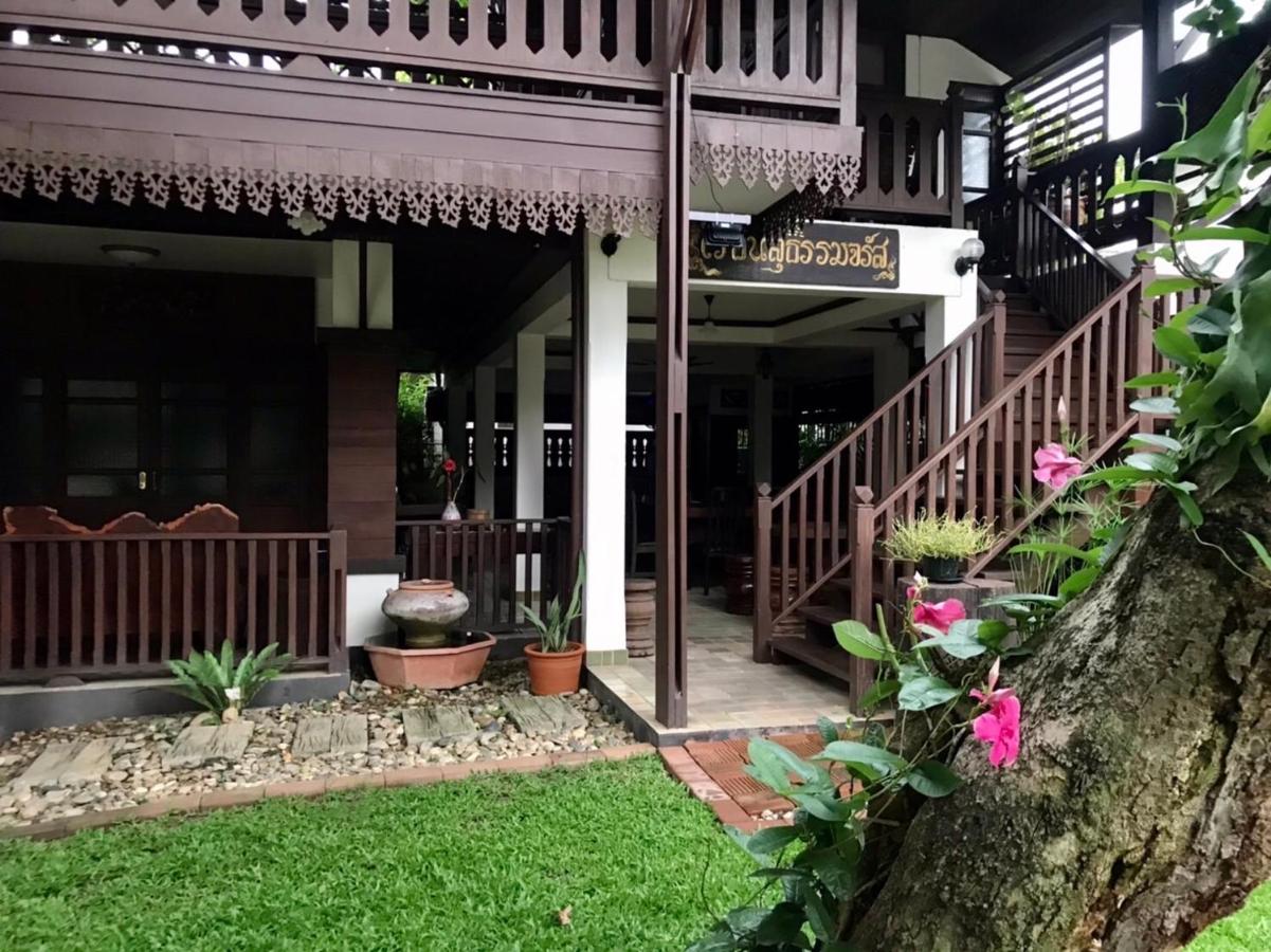 B&B Chiang Mai - SJ House - Bed and Breakfast Chiang Mai