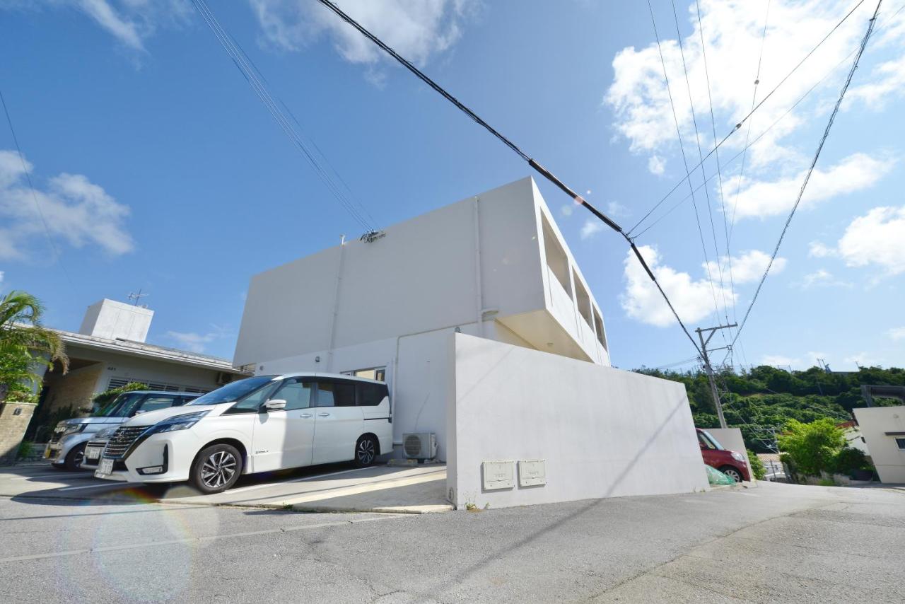 最大10名宿泊可能 2世帯や友人家族と過ごす沖縄 - B&B