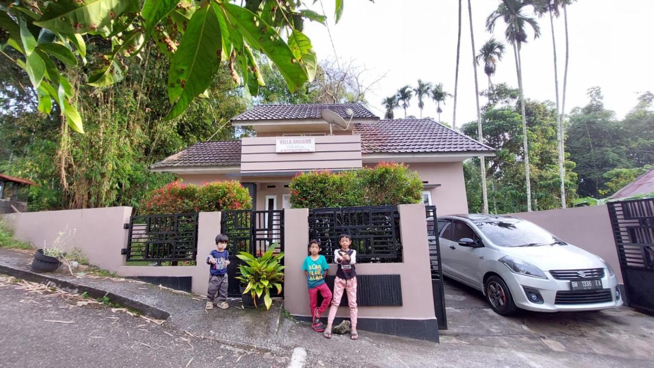 Vila Anggur Pintukabun - Chambres d’hôtes Bukittinggi