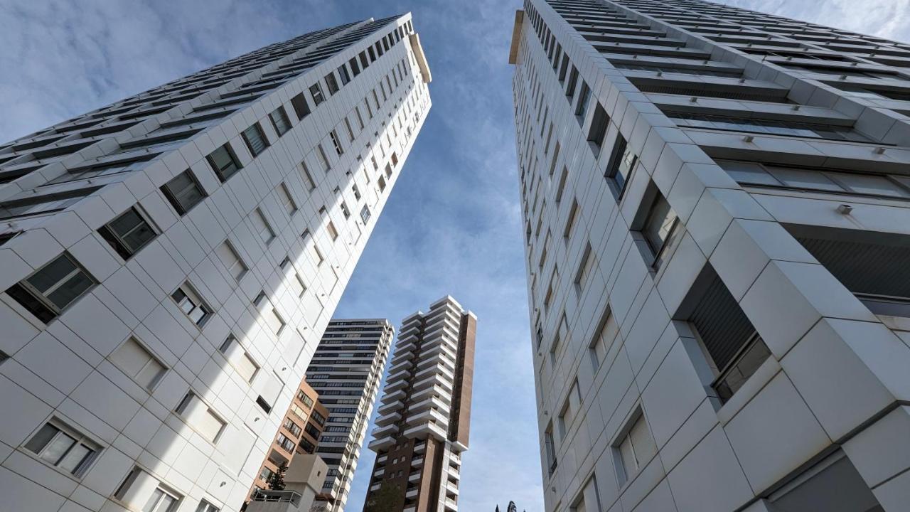 GEMELOS sea front apartment - Bed and Breakfast Benidorm