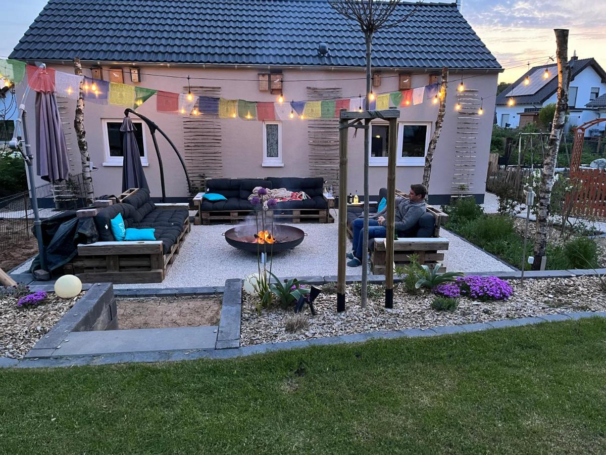 Gemütliches Eifeler Gästehäuschen - Bed and Breakfast Nettersheim
