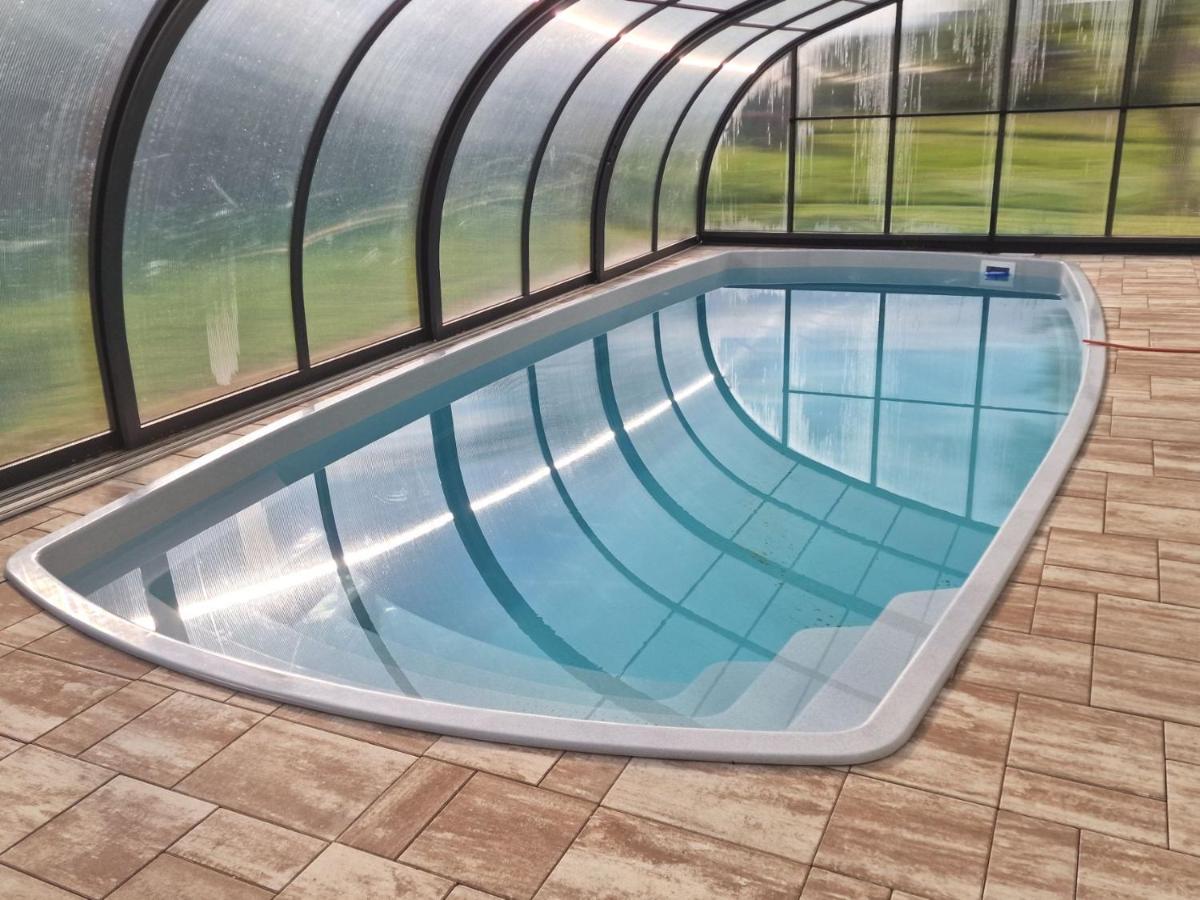 Podbrdská chalupa - B&B Nechanice