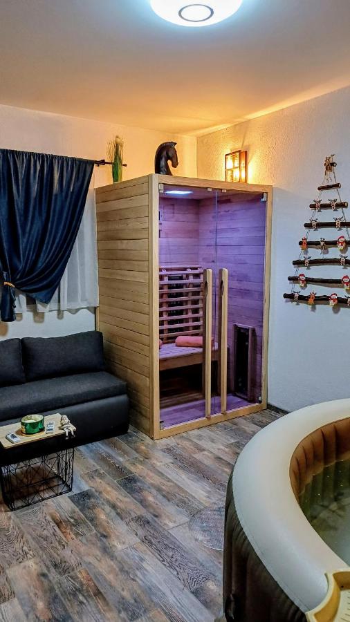 HIŽA BAKE ROZE - B&B